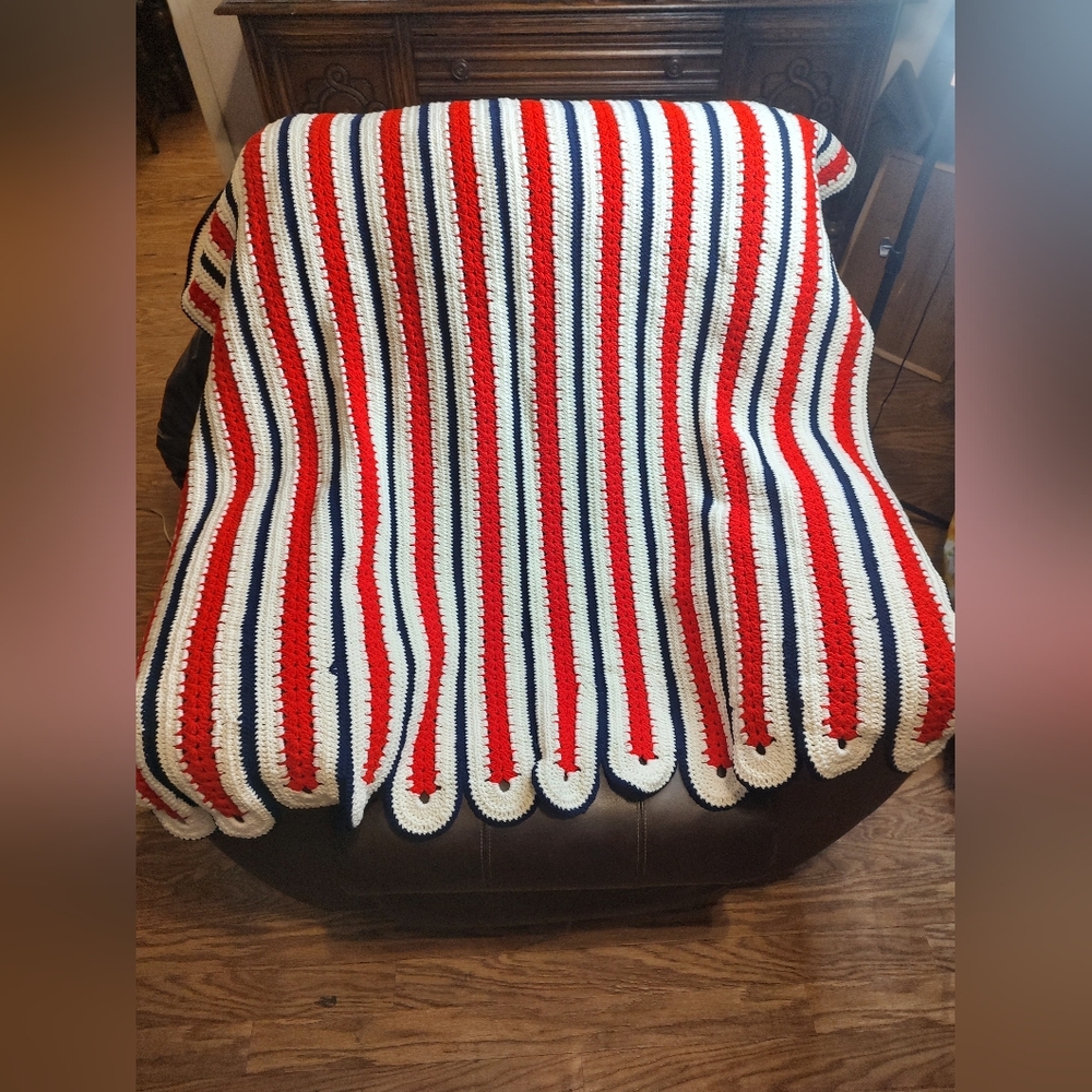 Vintage Crochet COUCH Afghan Red White Blue Stripe Blanket Bedspread 68.5" x 52"